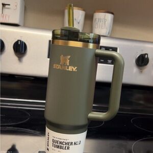 Stanley Quencher H2.0 Tumbler 30oz Cypress